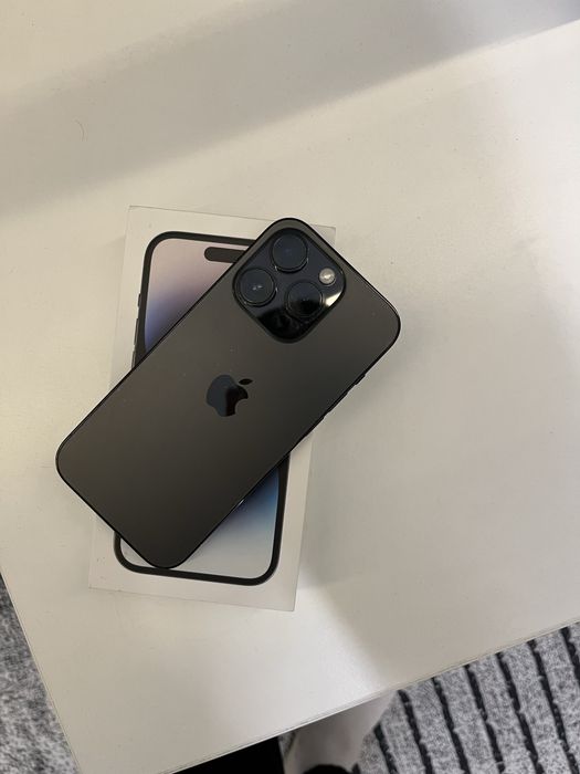 iPhone 14 pro.