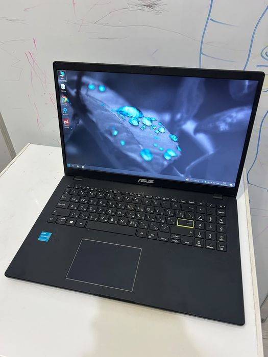 Продам ноутбук Asus