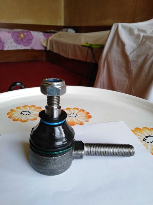 Продавам части за лека кола - Вартбург - 353 W