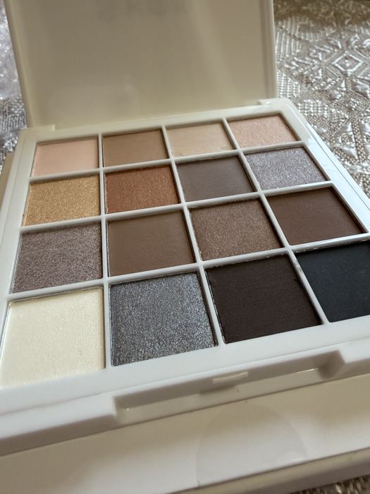 Палитра сенки за очи S:kon + подарък четка