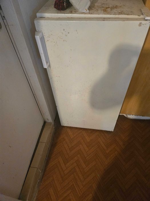 Хладилник AEG и Philips работещи отлично