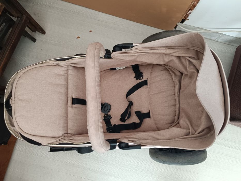 Детска количка Лорели