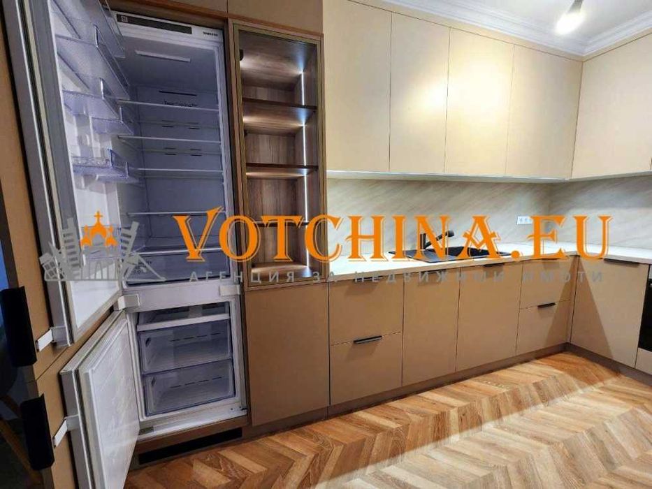 Продава се Тристаен апартамент в Свети Влас - 110 кв.м за 2182 €/кв.м - Снимка #11