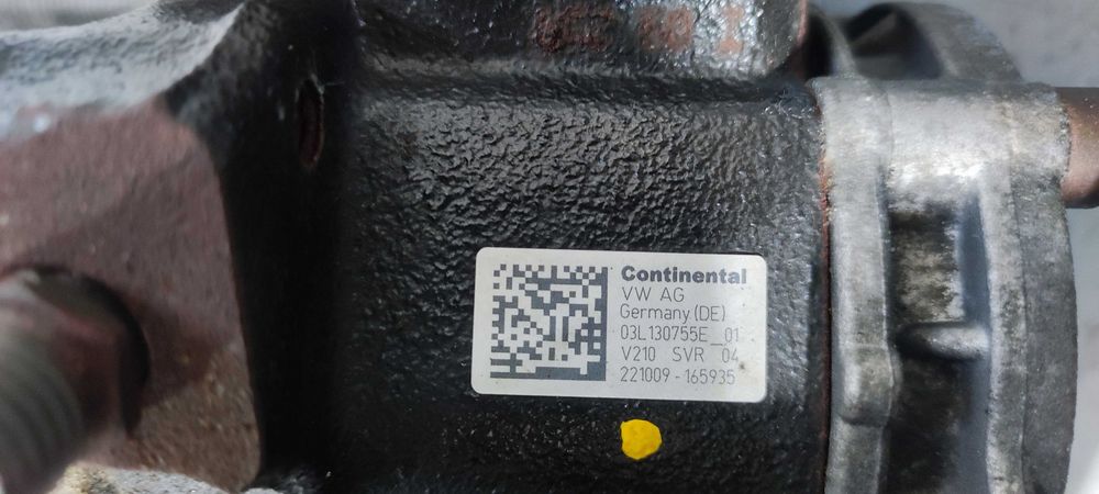 Pompa inalte volkswagen vw passat b6 CAY 1.6 tdi 105 cp cod 03L130755E