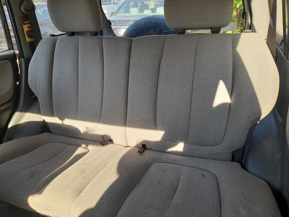 Седалки за Сузуки Гранд Витара