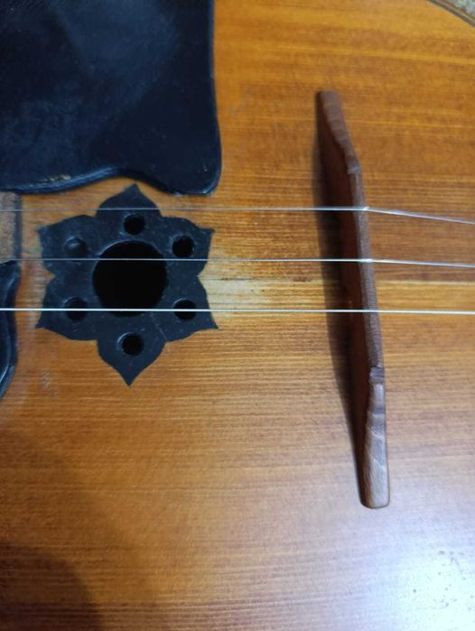 9-клёпочная домра