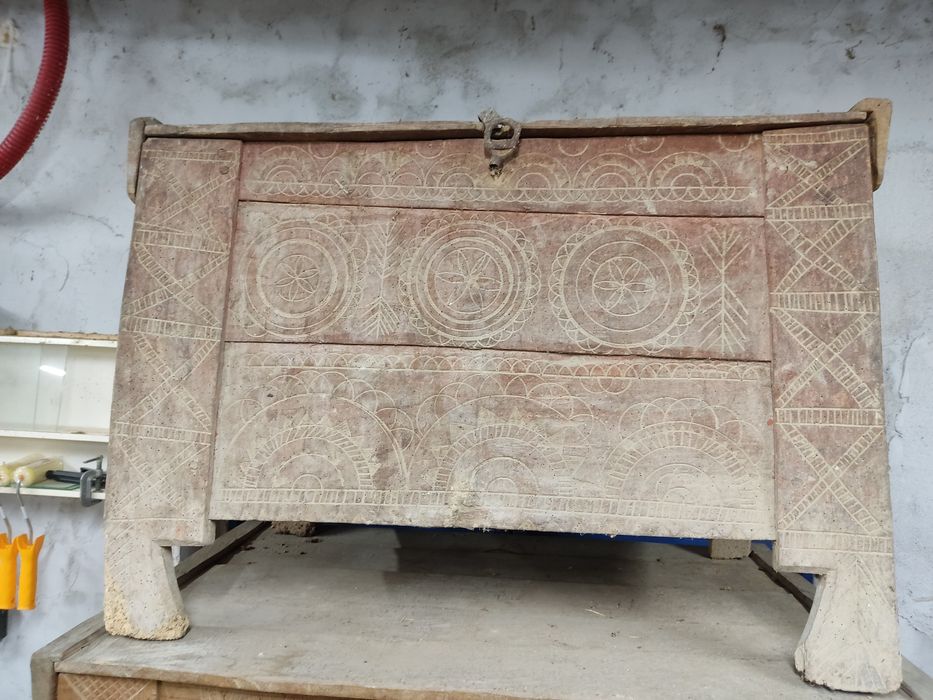 Дърворезба ракли