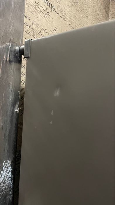 Продам Холодильник LG