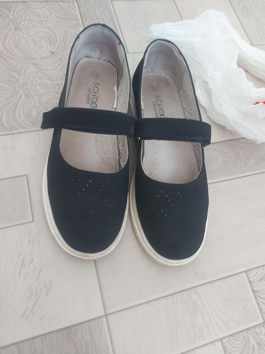 Школьный туфли 33разм