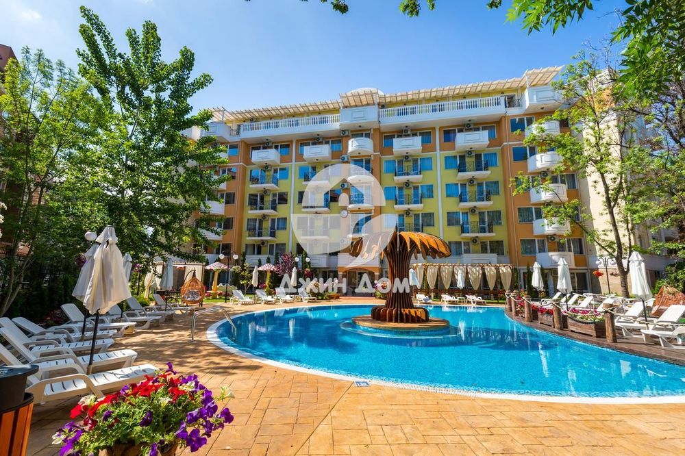 Продава се Тристаен апартамент в к.к. Слънчев бряг - 72 кв.м за 1528 €/кв.м - Снимка #10