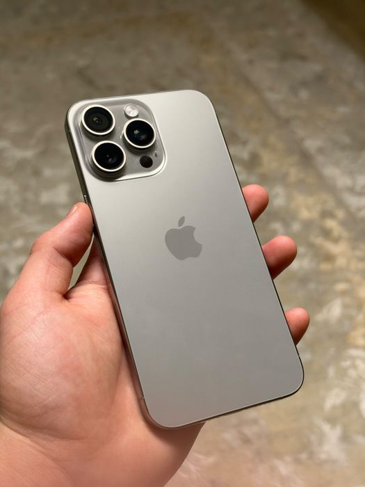 iPhone 15 Pro Max