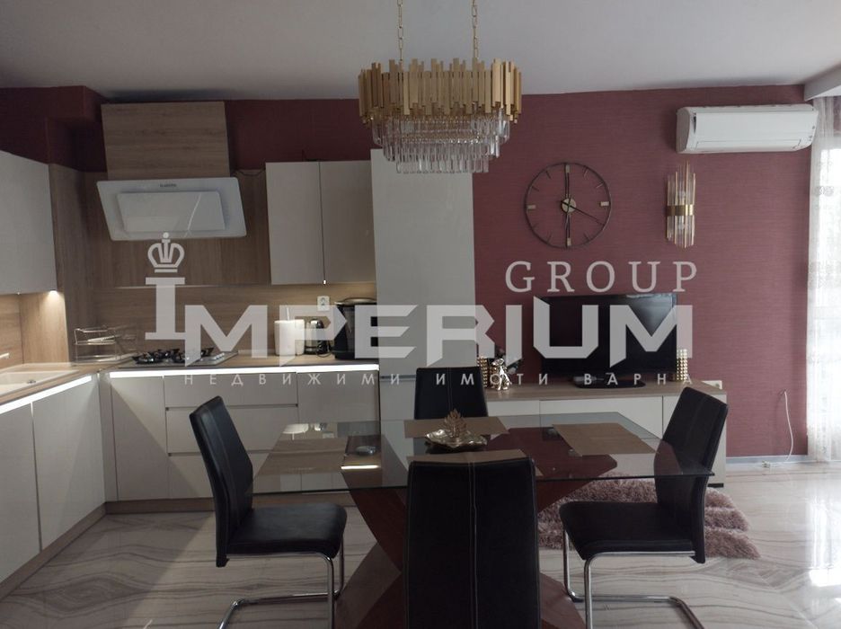 Дава се под наем Двустаен апартамент в Варна, Бриз - 85 кв.м за 612 € - Снимка #1