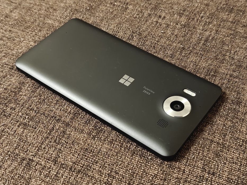 Microsoft Lumia 950 + alte modele colecție