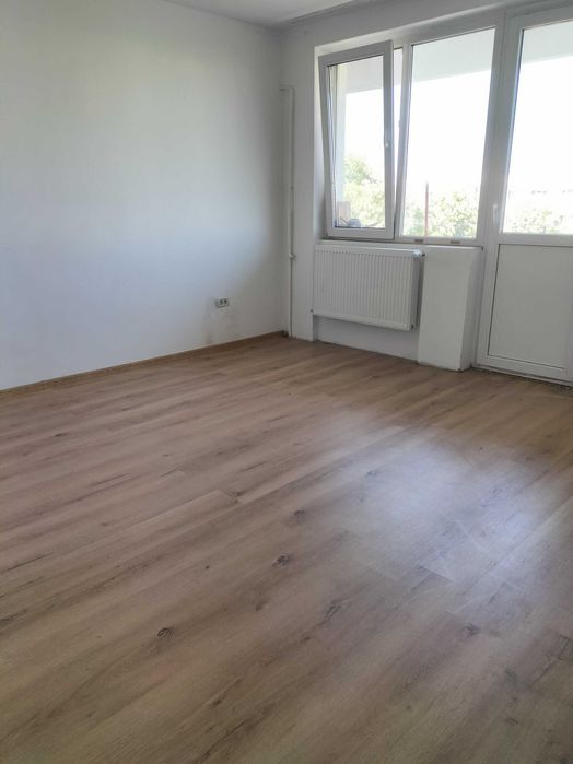 Vând apartament o camera