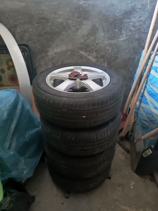 Roti complete vara215/55/16  5x108 pentru Ford
