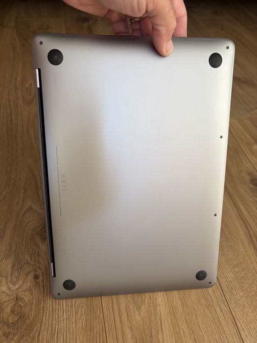 apple macbook Pro M1 2020