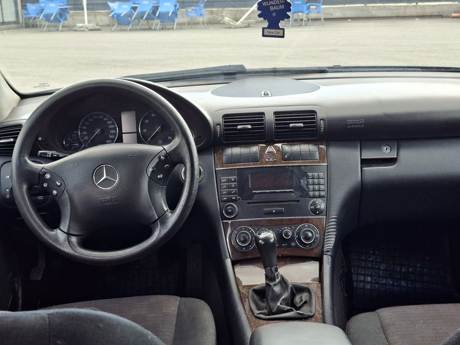 Mercedes c 180 kompresor