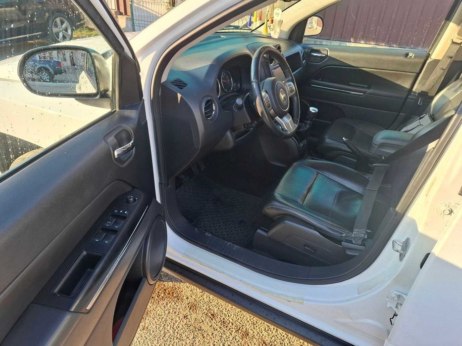 JEEP Compass Limited 2012 2.2CRD 163 CP E5 4x4 6 trepte Clima Piele Navi, recent inmatriculat primul proprietar RO