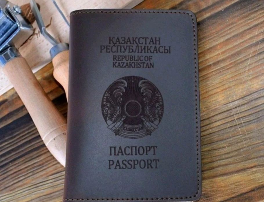 Продам кожаные портмоне