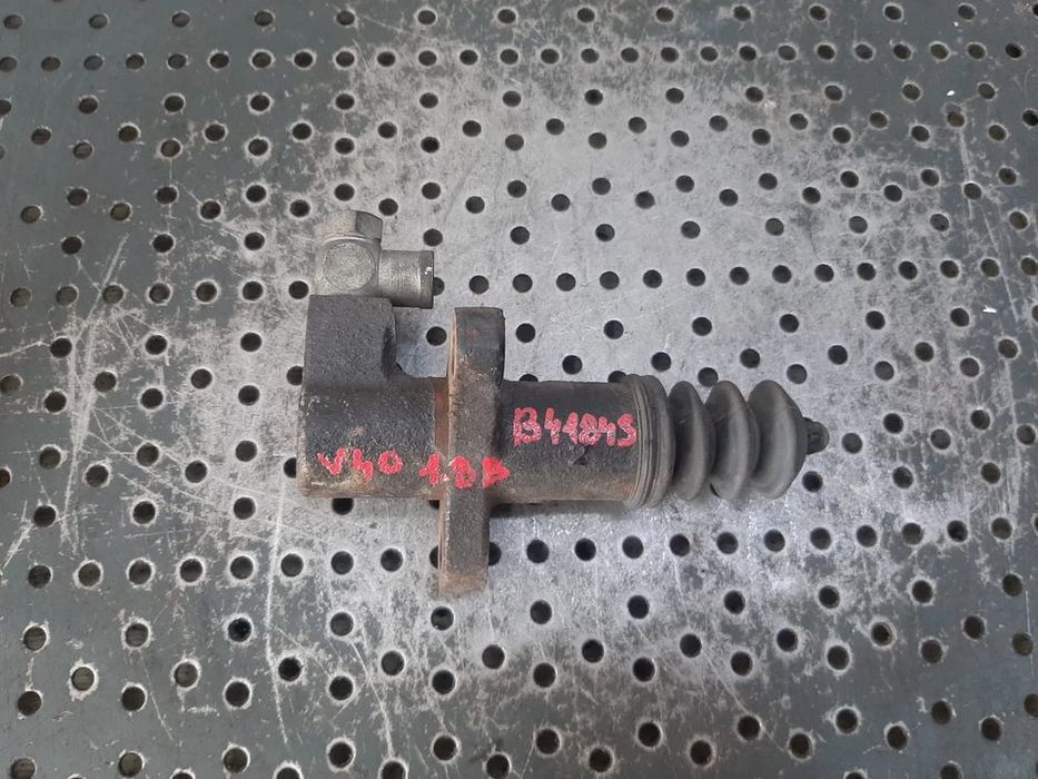 pompa ambreiaj  1.8 b b4184s volvo v40