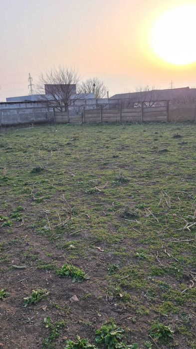 Vand teren la Costinesti