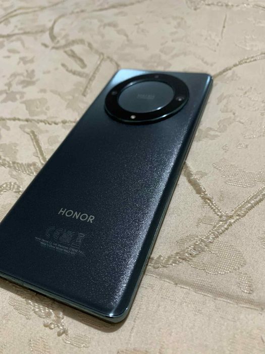 Vând honor magic 5 lite 5G