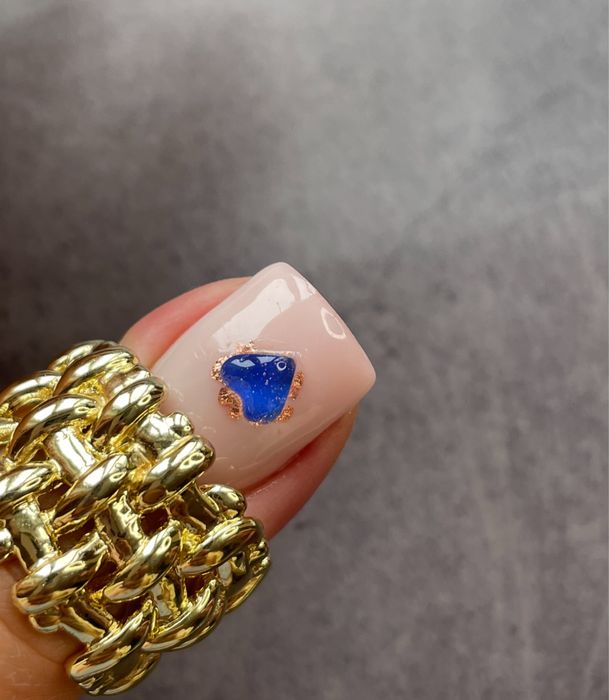 Маникюр гель талгар