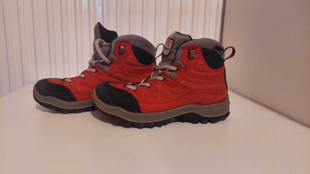 Ghete munte iarna REKORD GORETEX nr.30