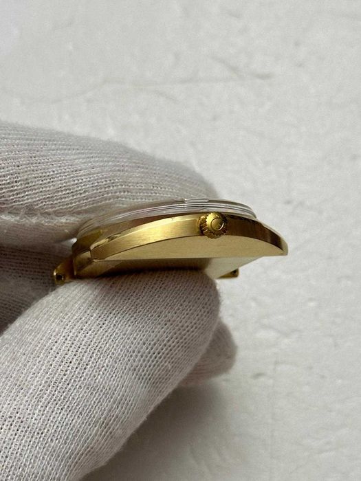 CEAS AUR 18K OMEGA Seamaster Cosmic - Cal. 565 - 35.4mm - 30g de
