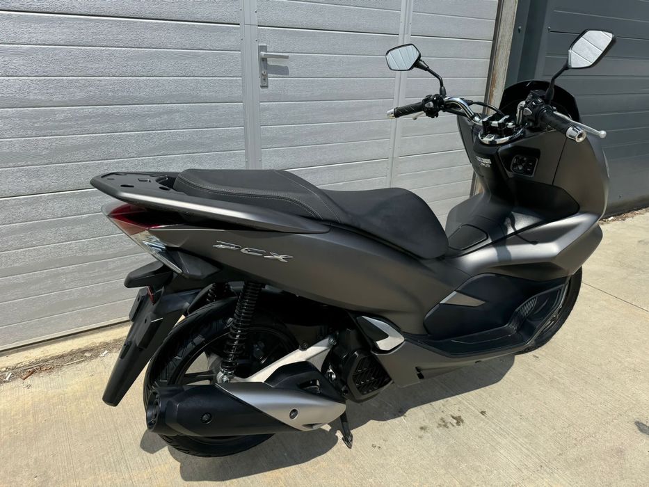 FunMoto vinde Honda PCX 125cm 2019 ABS Permis B