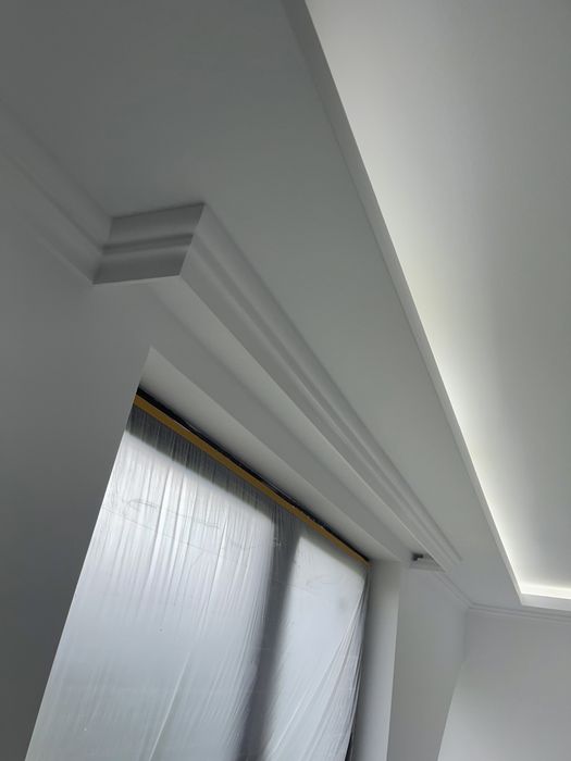 Renovari rigips glet vopsit instalati electrice sanitar gresie faianta