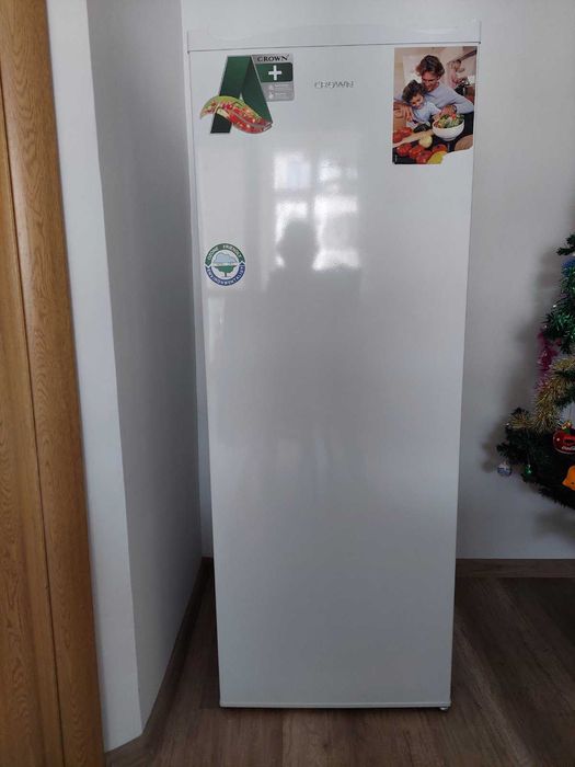 Фризер Crown свободно стоящ