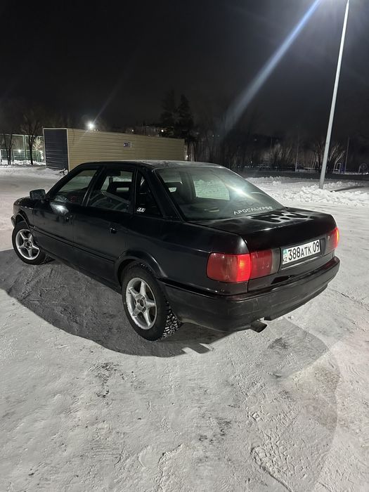 В продаже Audi 80 b4