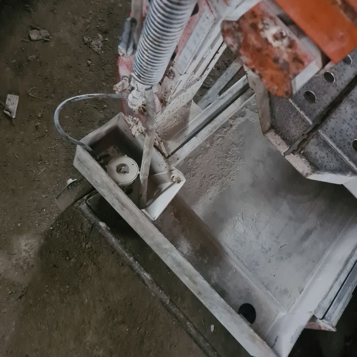 Clipper Norton masina de tăiat pavele piatra cu apa