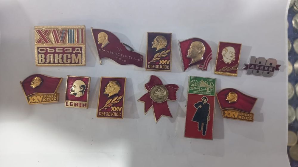 Продам значки и знаки СССР
