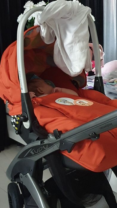 Бебешка количка с два коша