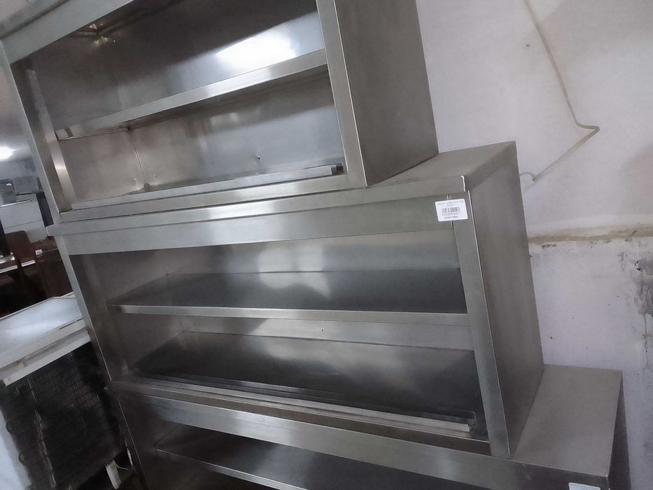 Навесной шкаф, оборудование.