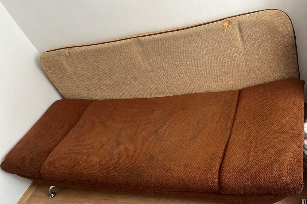 Отдам бесплатно диван самовывоз