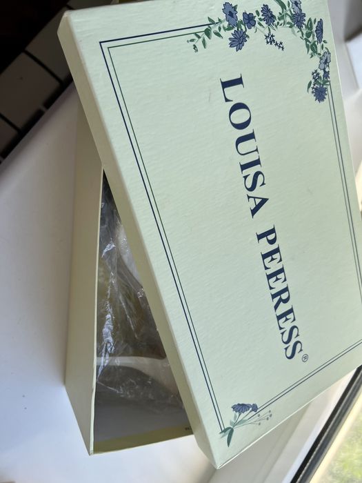 Свадебные туфли на среднем каблуке