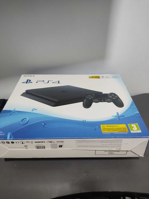 Продается пс4 новый