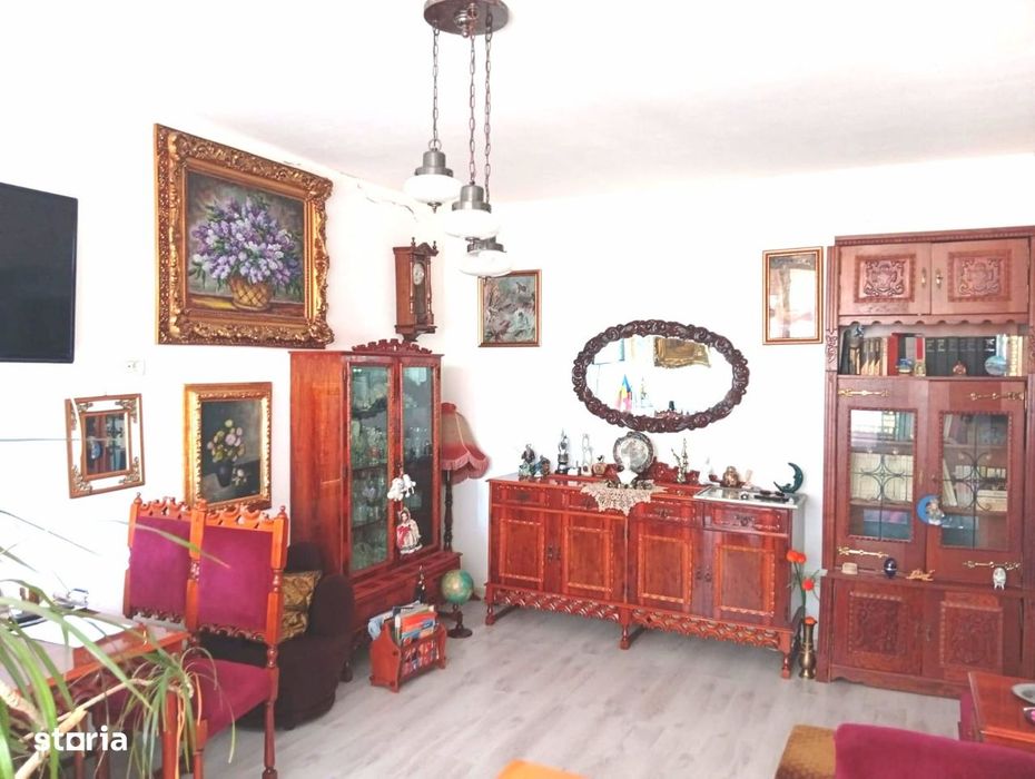 Apartament 2 camere în blocul Urbana, pe bulevardul Iuliu Maniu
