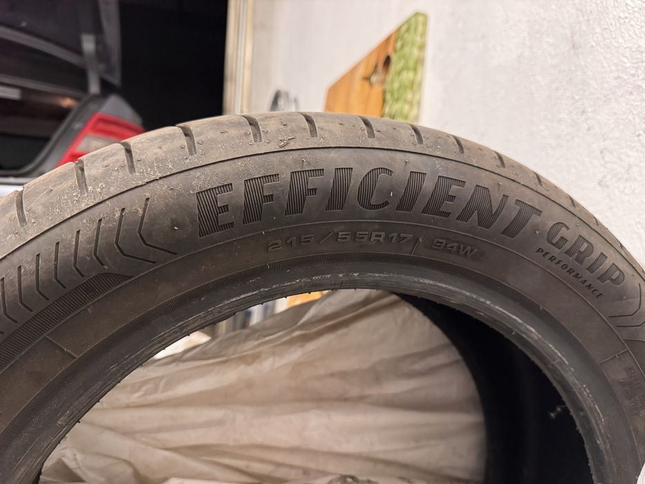 Цена за комплекта - Летни гуми 215/55 R17 Goodyear efficient grip