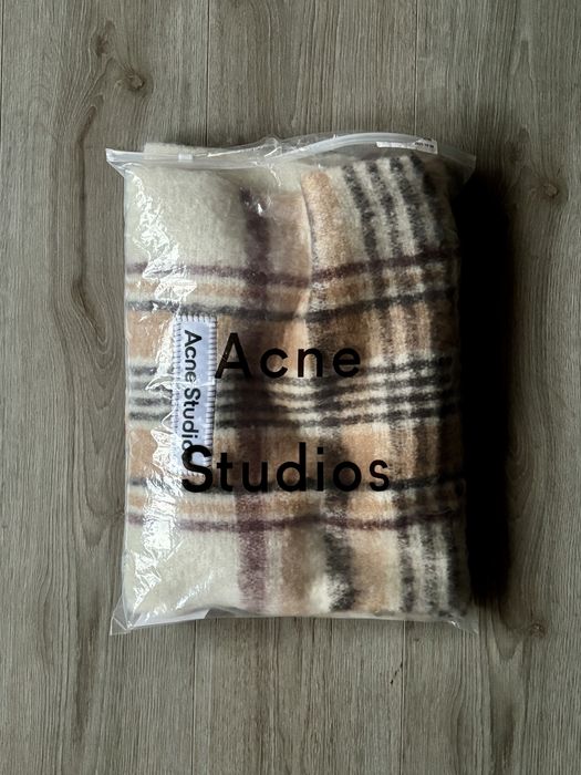 Acne Studios thick scarf