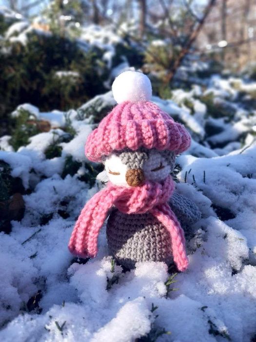 Ръчно плетена играчка пингвин