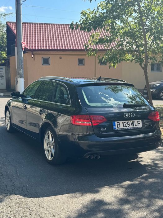 AUDI A4 Avant 2010 — imagine 4