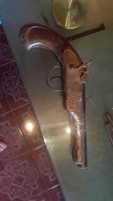 капсулен кремъчен пистолет пищов