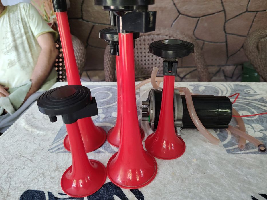 Продам музыкальный сигнал 5 рожковв