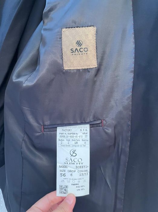 Продам костюм тройка чёрный