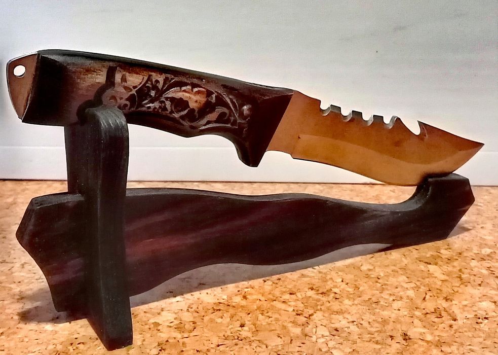 Нож-ловен /туристически/