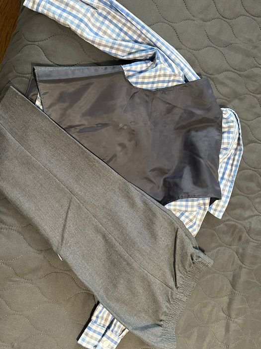Costum elegant băieți Nautica 4 piese mărimea 3 ani